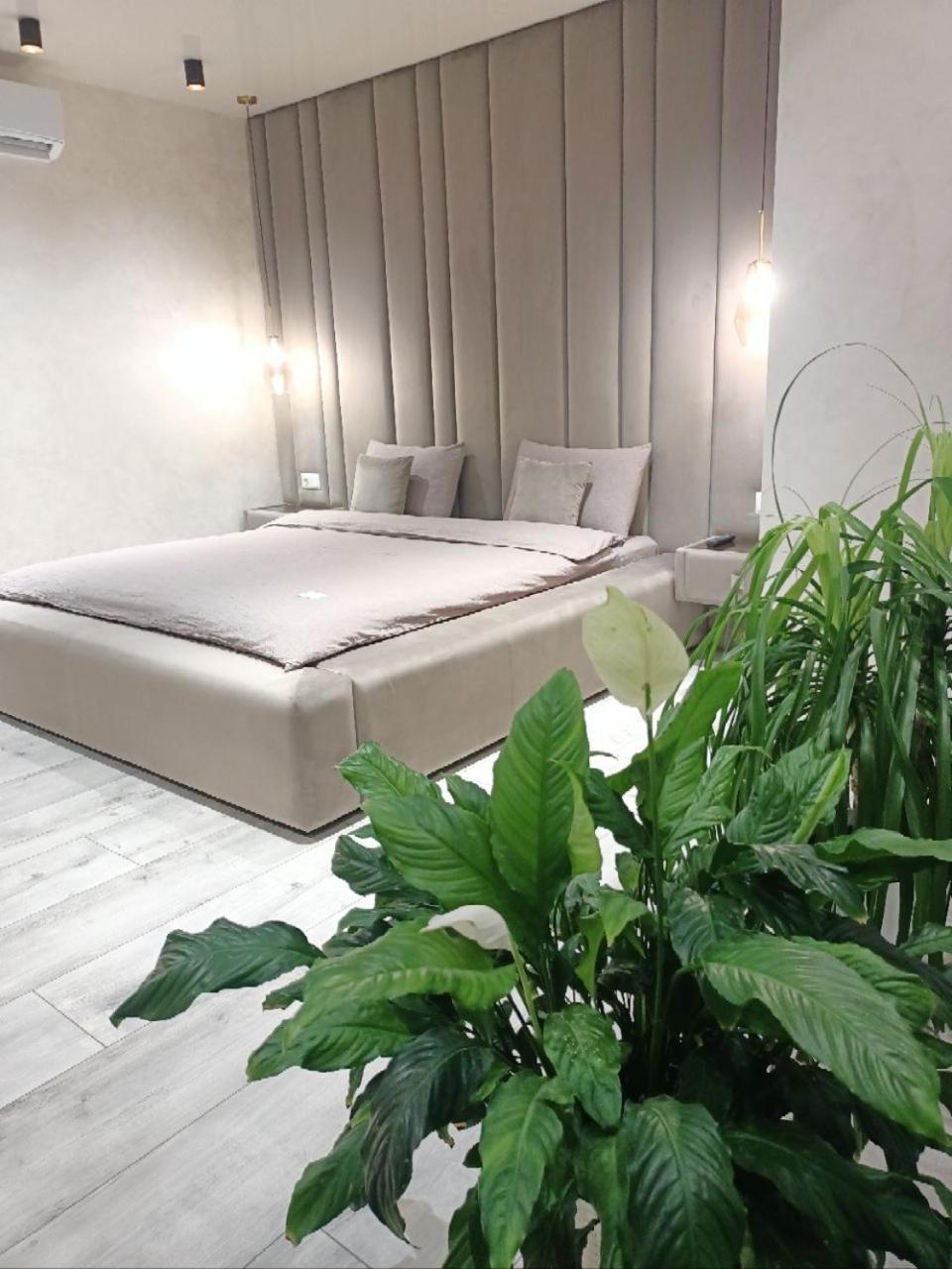 Apartamento 2К Шикарний Люкс! Khmelʼnytsʼkyy Exterior foto